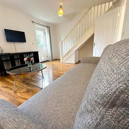 בית נופש Aidan House By Blue Skies מידלסבורו